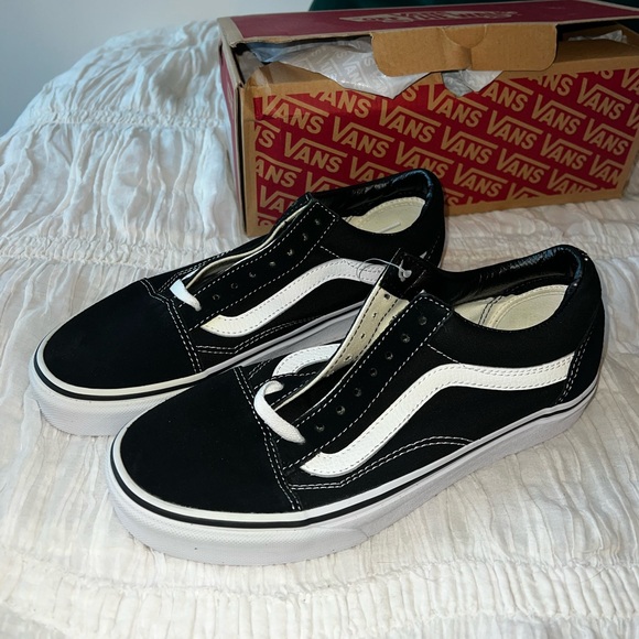 Vans Shoes - Old Skool Vans, Original Black and White